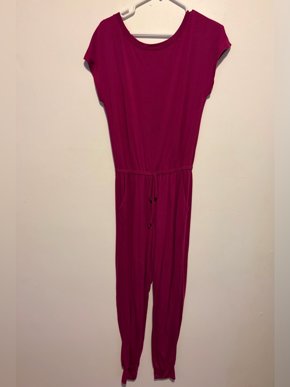 Short-Sleeve Magenta Drawstring Waist Jumpsuit